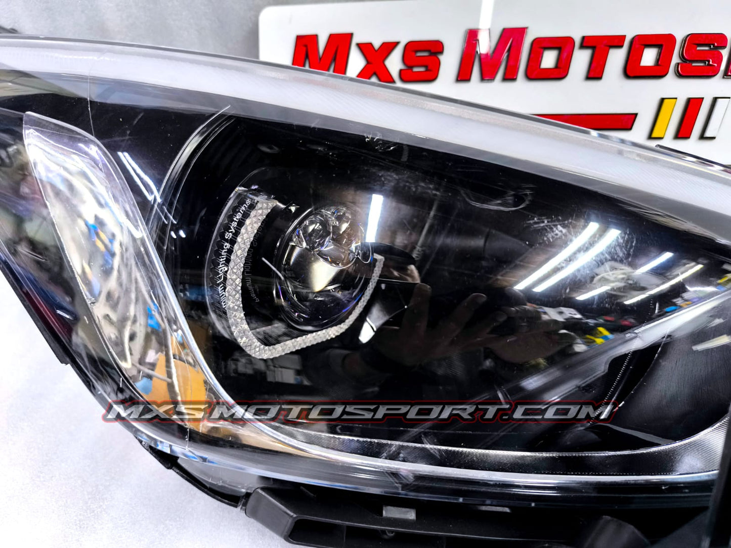 MXS4321 Hyundai i20 Elite Performance Projector Headlights with App-Controlled System