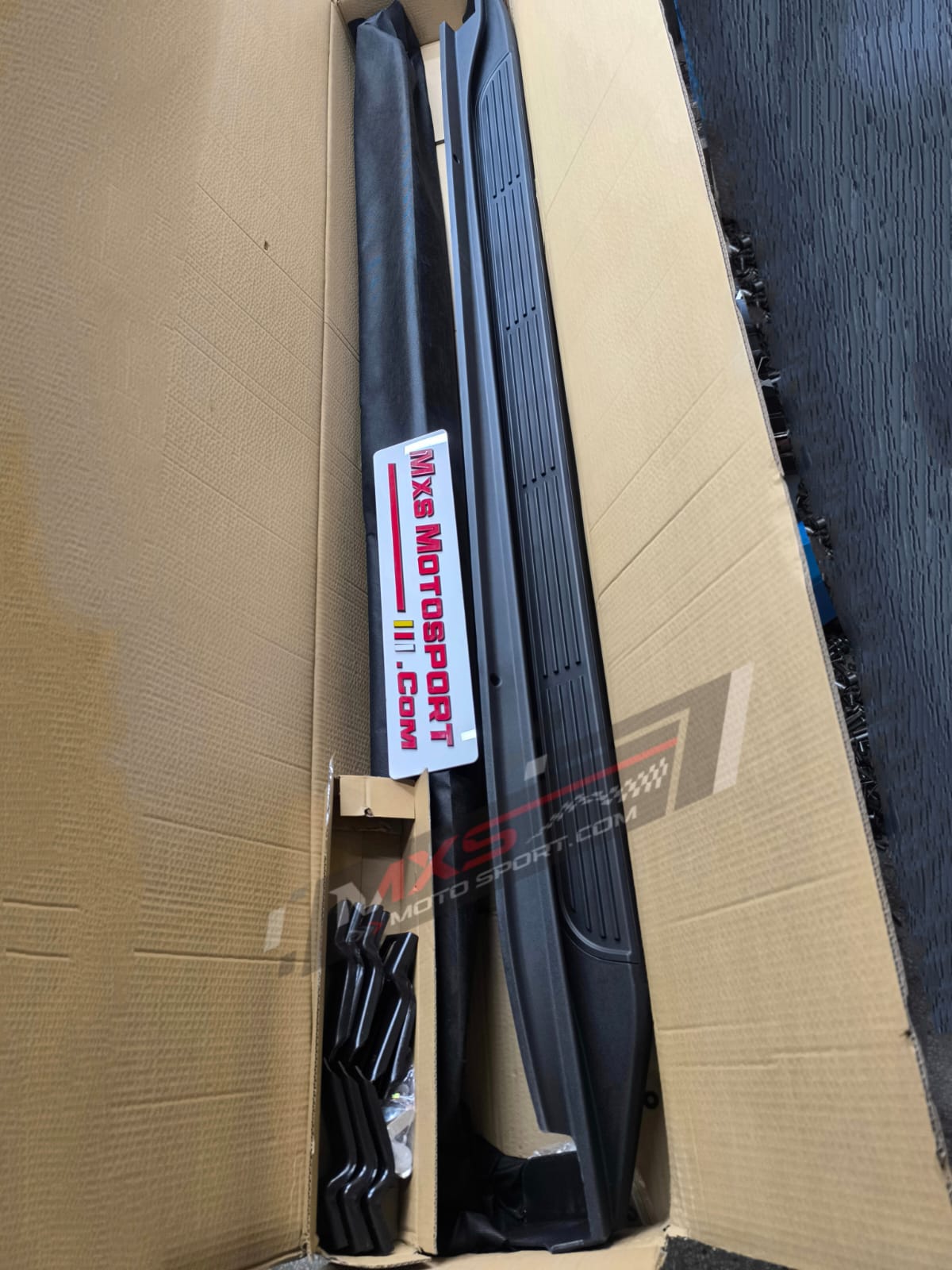 MXS4194 Side Foot Steps For Toyota Innova Hycross