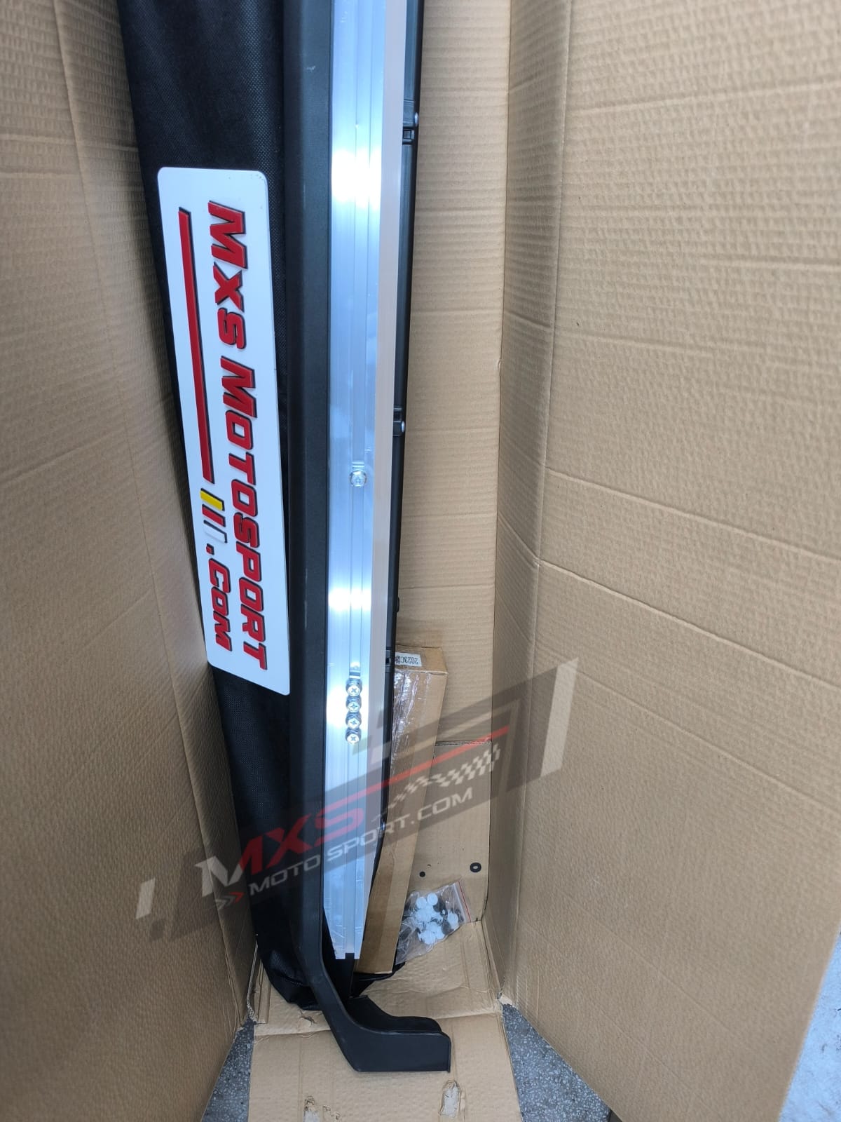 MXS4194 Side Foot Steps For Toyota Innova Hycross