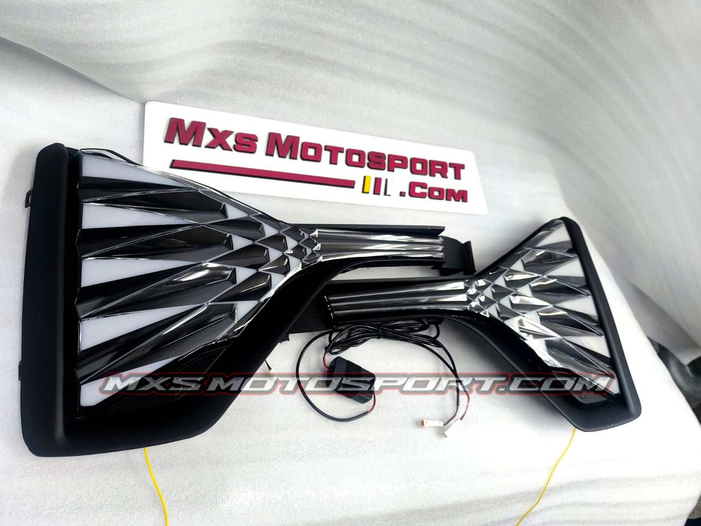 MXS4282 Matrix LED Daytime DRL's Fog Lamps For Toyota Innova Hycross