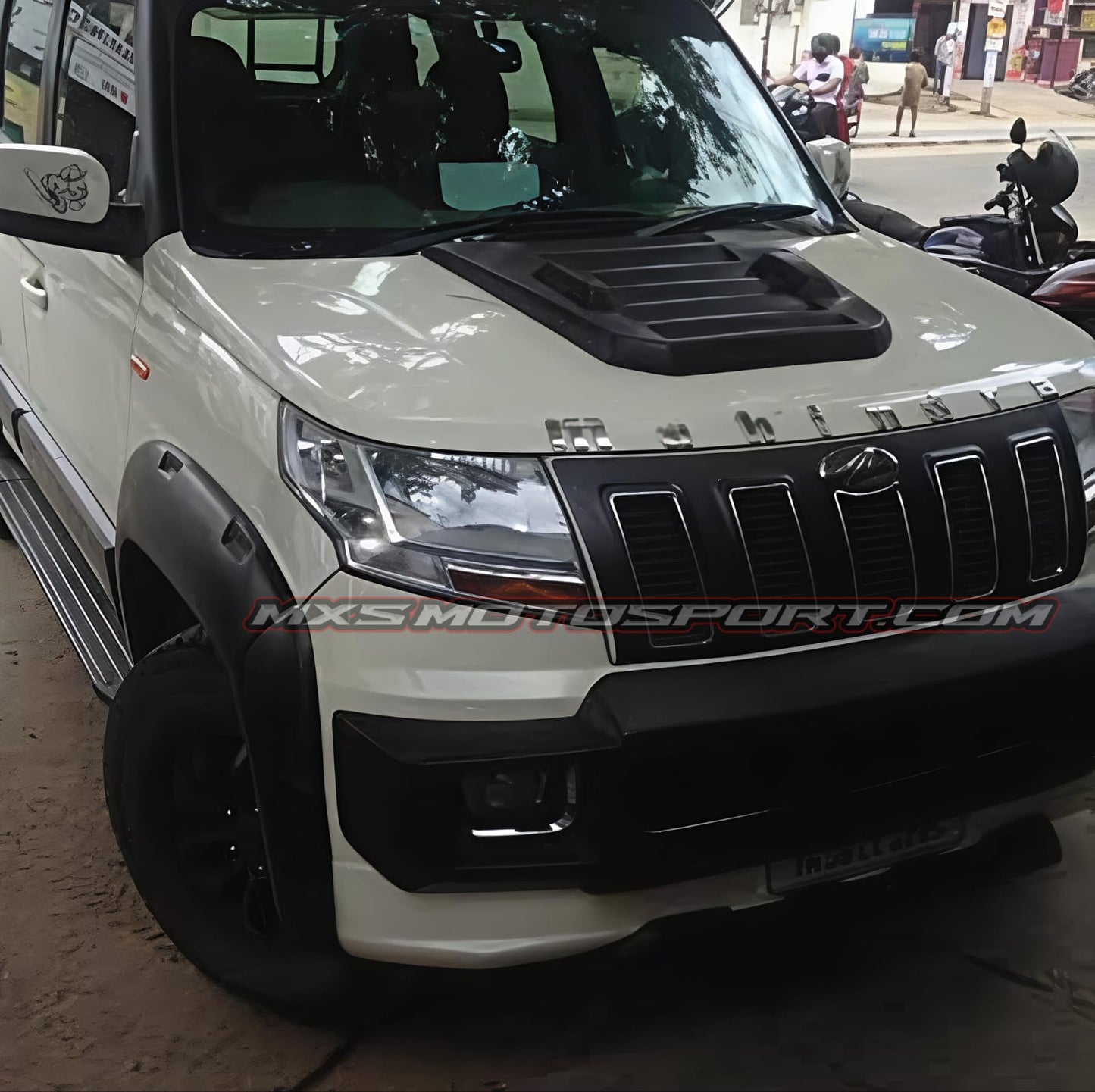 MXS4721 Armour Style Body Kit For Mahindra TUV300