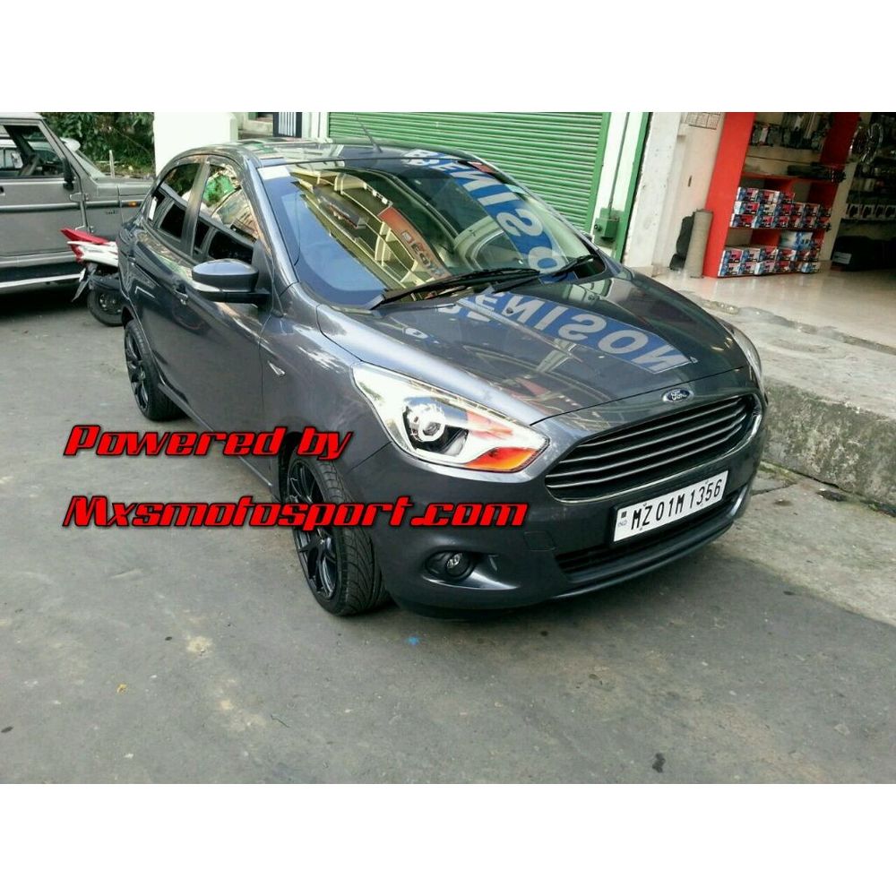 MXSHL28 Robitic Eye Projector Headlights With DRL Ford Figo Aspire