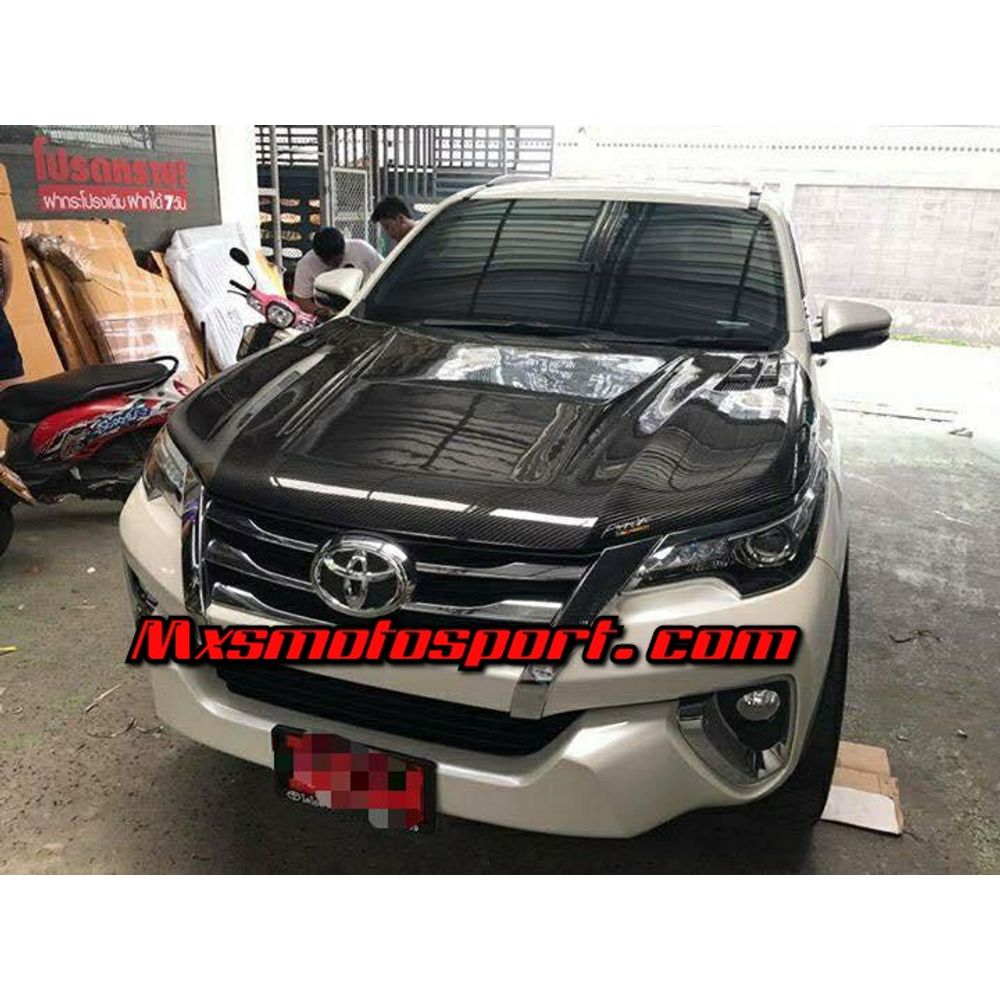 MXS2834 Toyota Fortuner Tech Hardy Carbon Fiber Bonnet