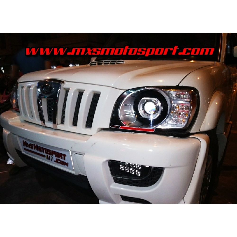MXS2882 Mahindra Scorpio LED Daytime Xenon Projector Headlights