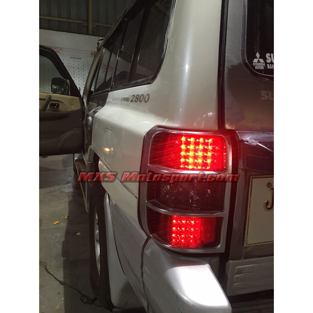 MXSTL32 LED Tail Light Mitsubishi Pajero Old Model