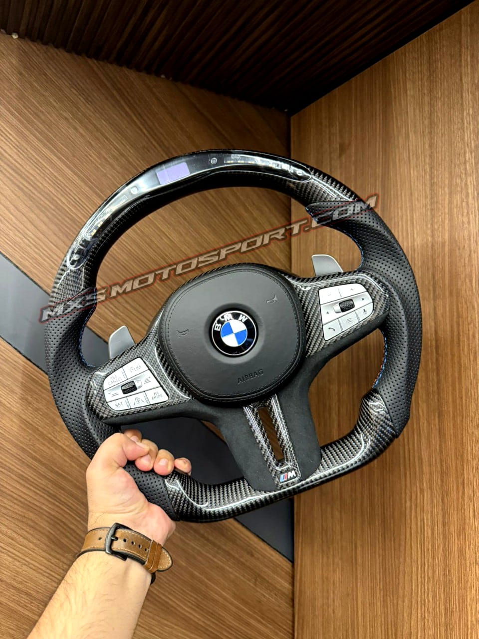 MXS4589 BMW G Series Carbon Fiber Steering with LED Display