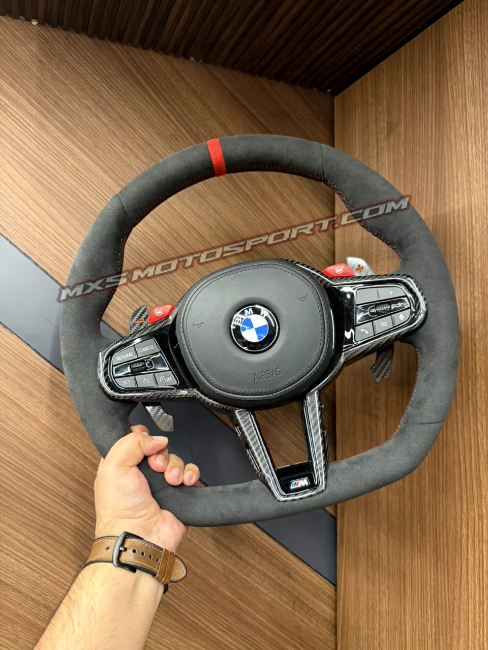 MXS4590 BMW G series Alcantara Steering with M1 & M2 Working.