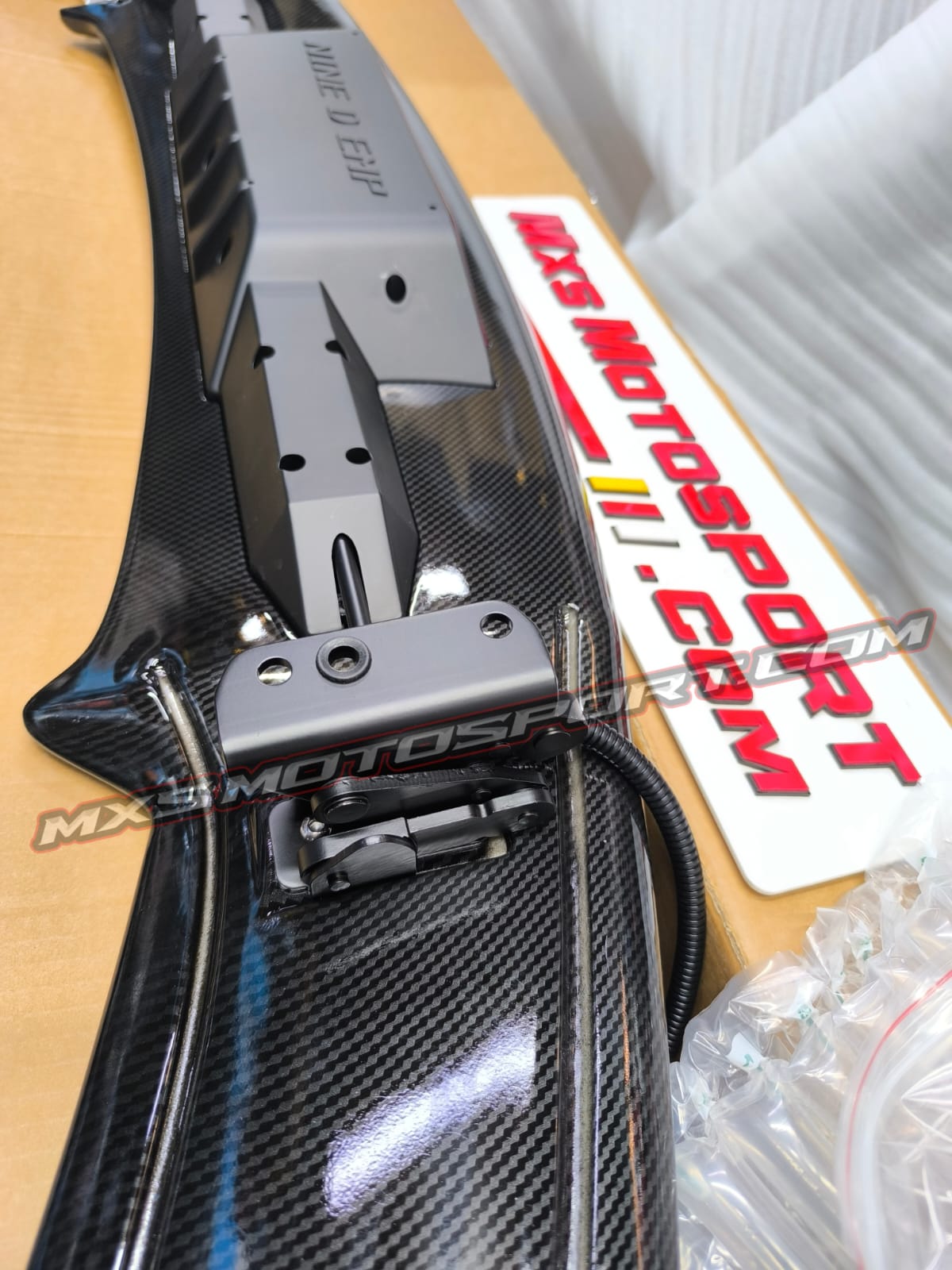 Spoiler Rigging Protractor MXS4142 RES Retractable Electronic Spoiler Automatic Spoiler Carbon