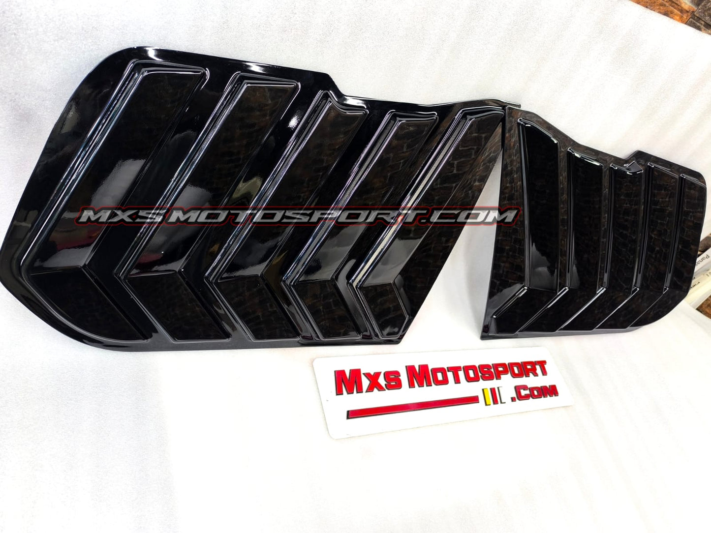 MXS4508 Glossy Black Window Louvers for Mahindra Scorpio-N