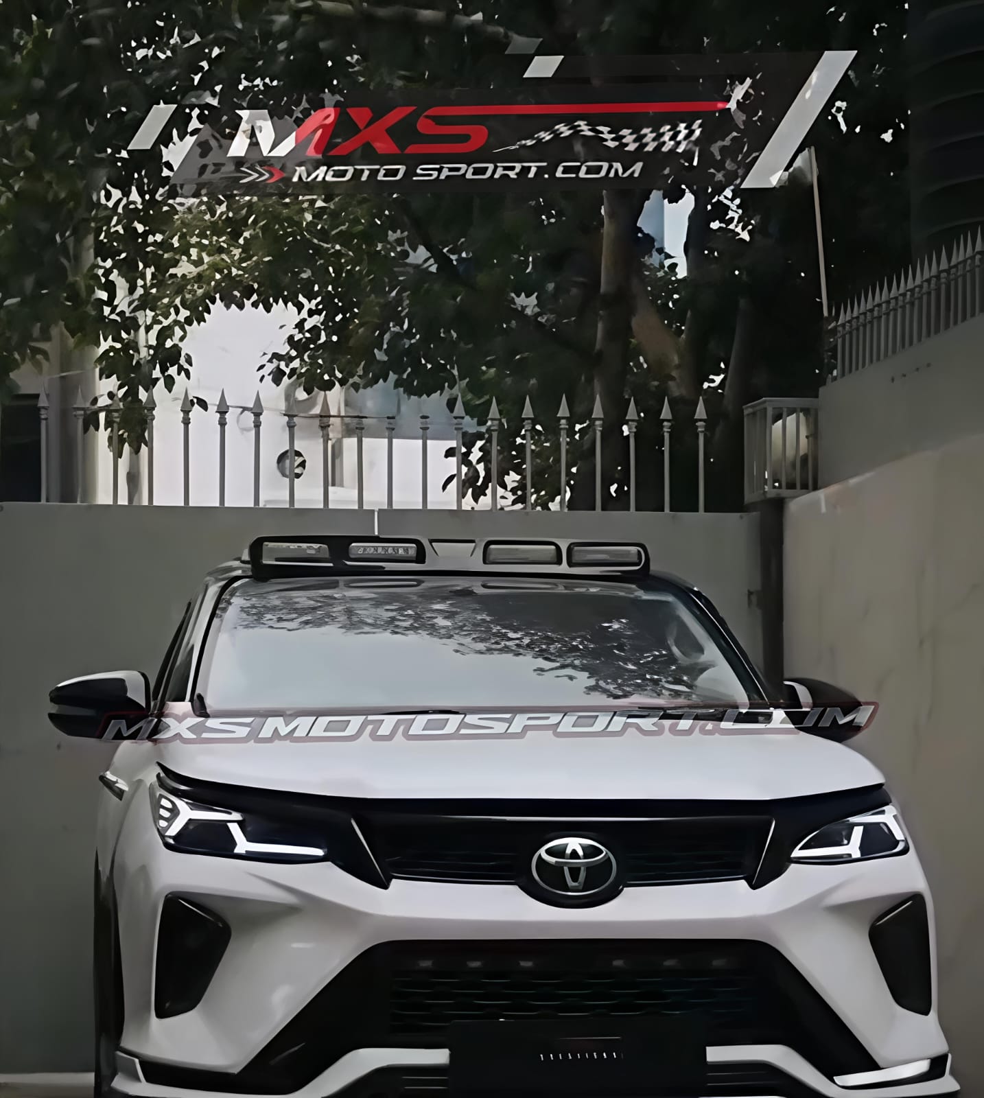 MXS4735 LED Roof Light Bar for Toyota Fortuner Defender Style