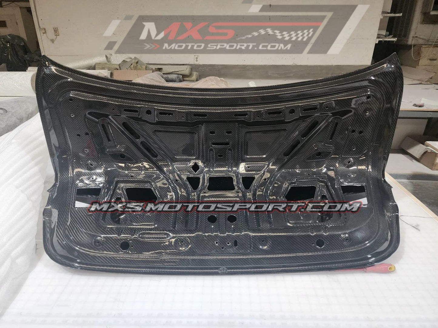 MXS4676 Pre-Preg Dry Carbon CSL Ducktail Trunk for BMW M4 G82